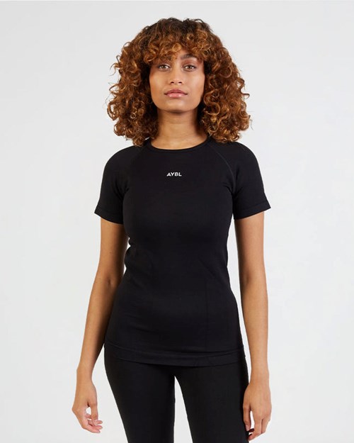 Aybl Top Size Small Black Motion Seamless Long Sleeve Crop Top
